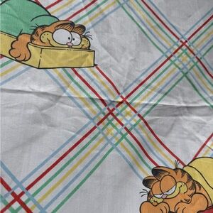 Vintage Garfield full flat sheet